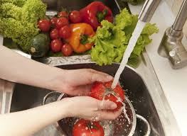 Lavar frutas y vegetales